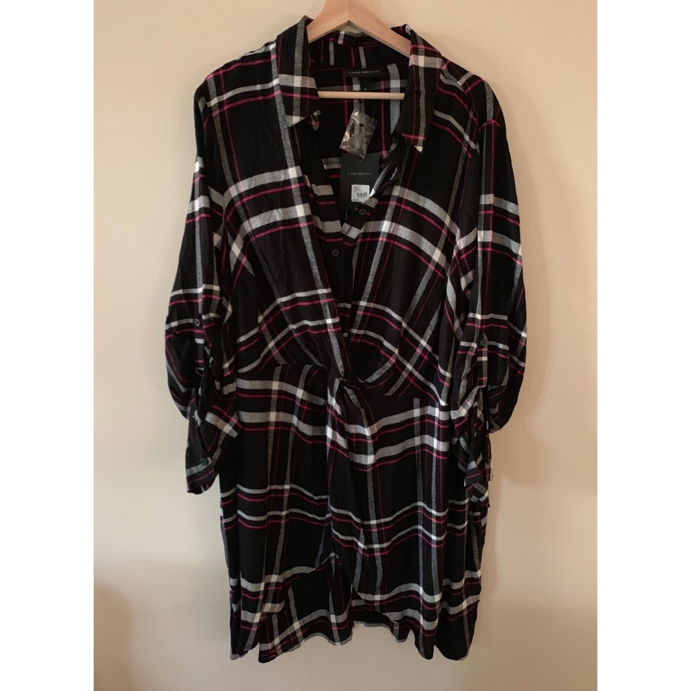 Lane Bryant • 18 • Black White Pink Plaid Twist Front Tunic